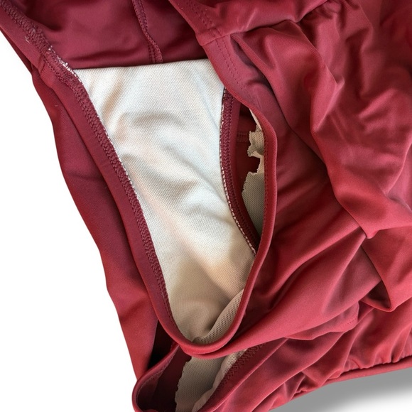 Kona Sol Full Coverage One Piece Swimsuit size Woman’s small 4-6 - Picture 6 of 7